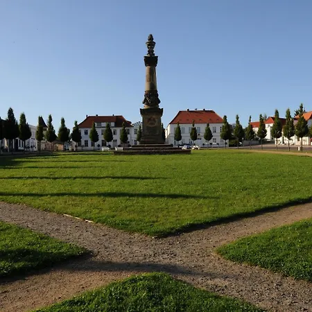 Nr 8 Im Gutshaus Zicker Auf Ruegen